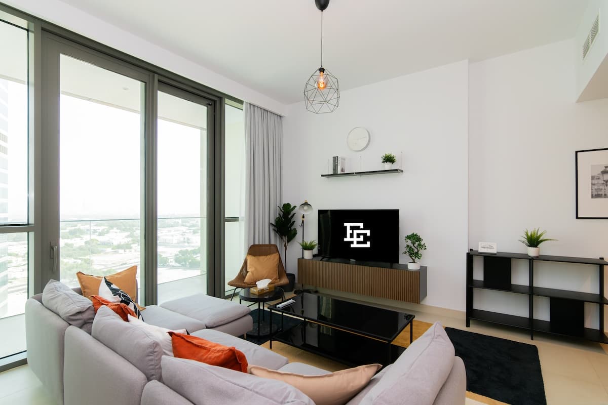1 Bedroom Furnished Apartment — photo 4