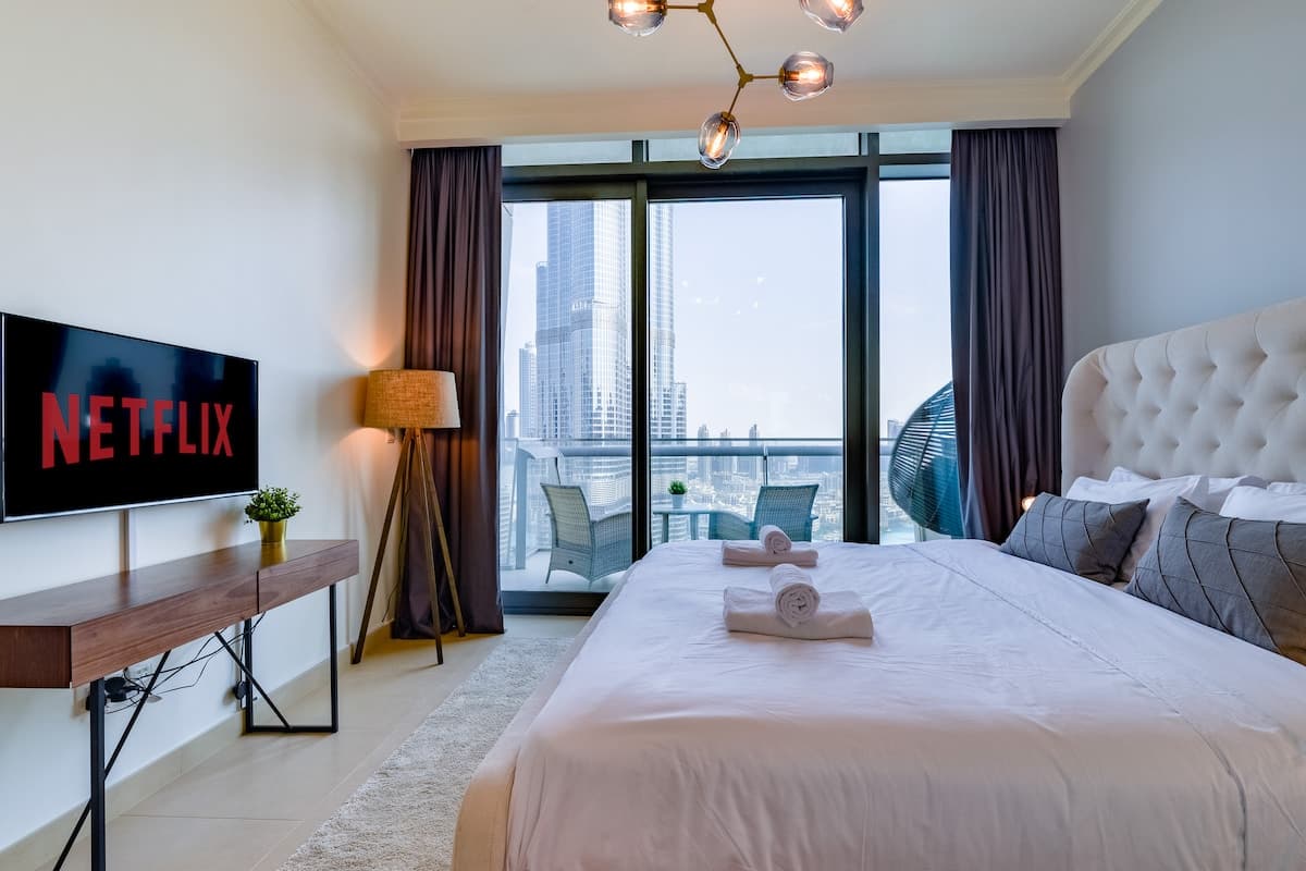 2 Bedroom Furnished Apartment with Panorama View | Burj Vista