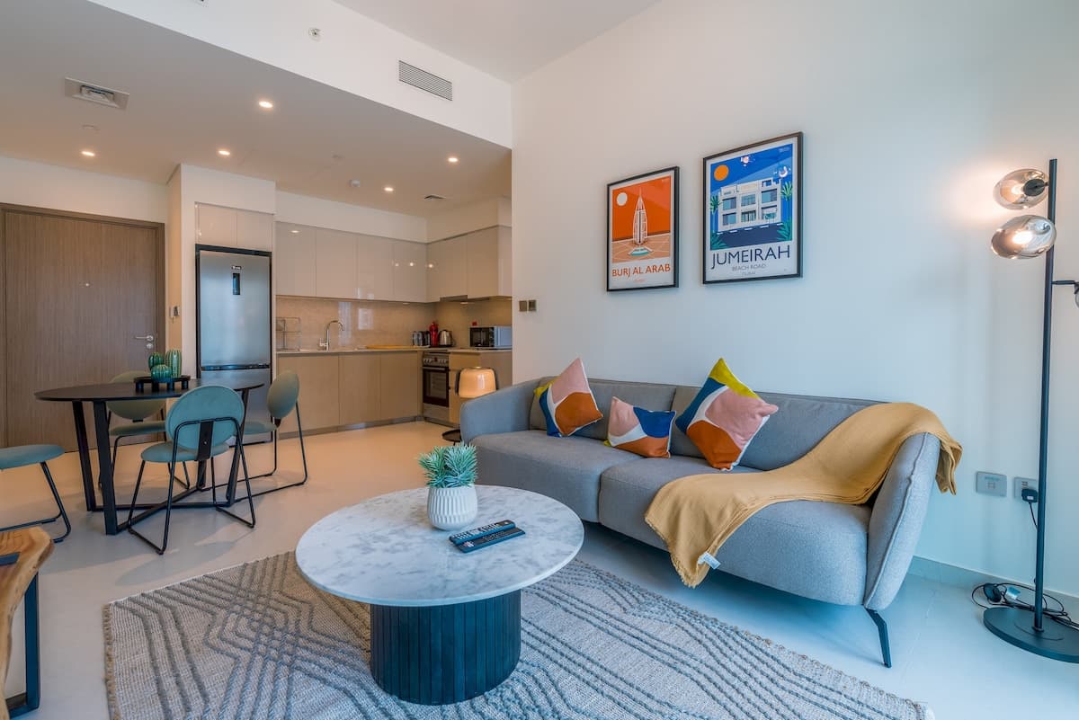 1 Bedroom Furnished Apartment — photo 8