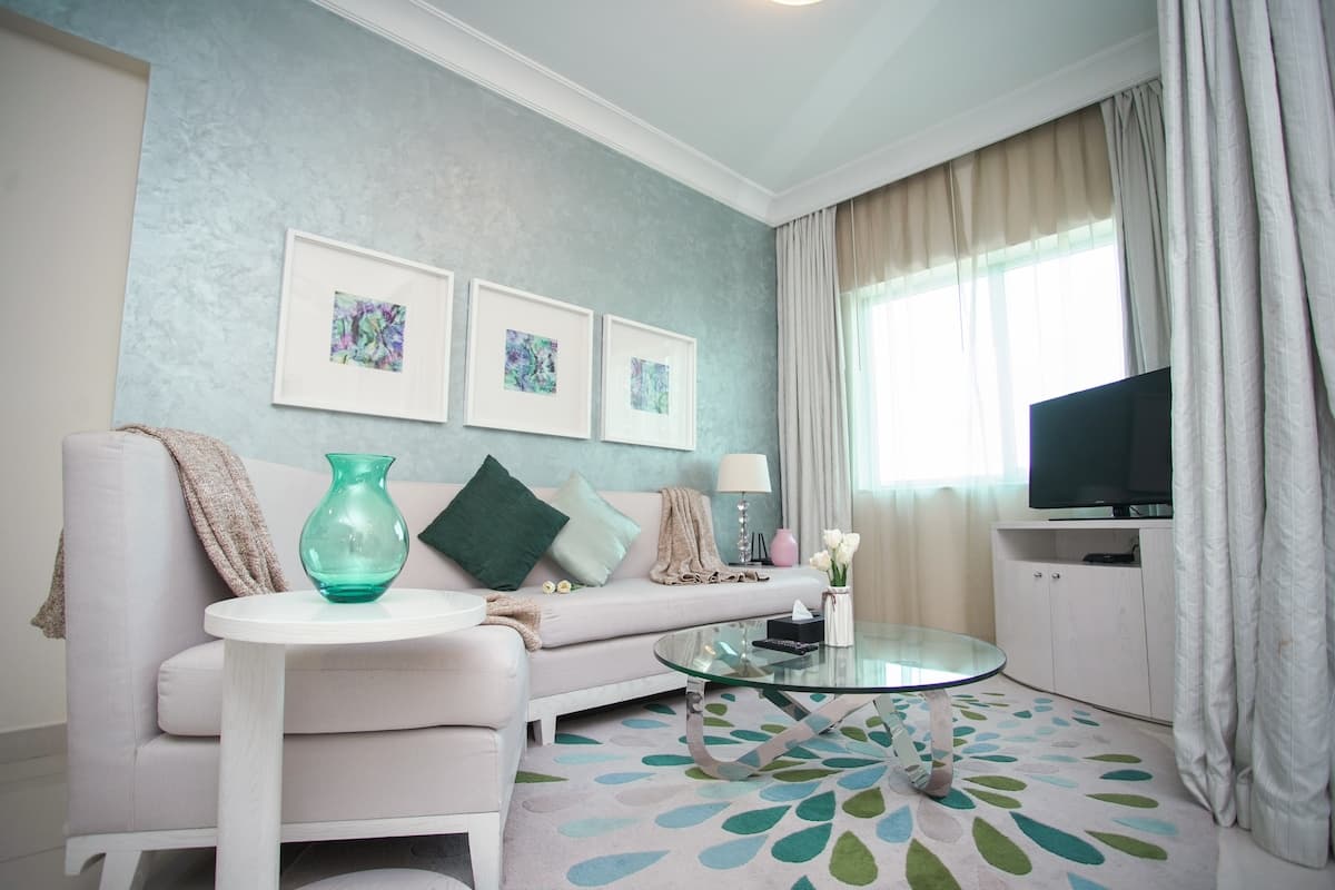 1 Bedroom Furnished Apartment