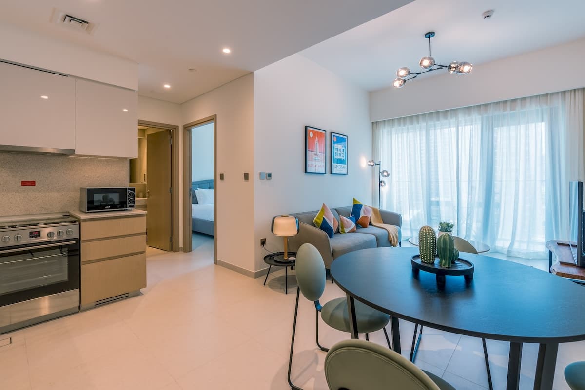 1 Bedroom Furnished Apartment — photo 4