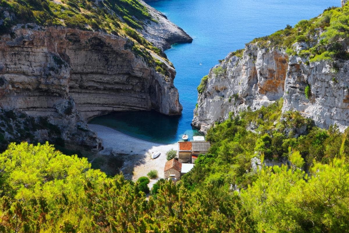 Stiniva Cove, Split