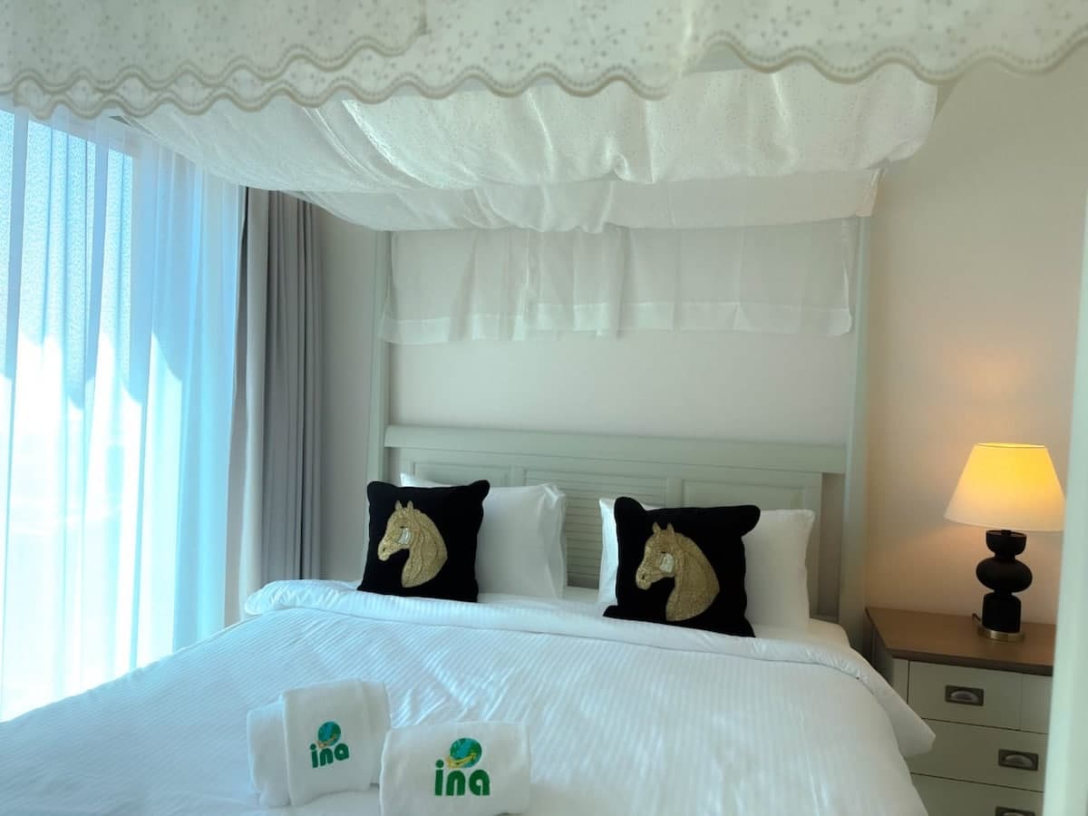 1 Bedroom Furnished Apartment | Burj Royale — photo 6