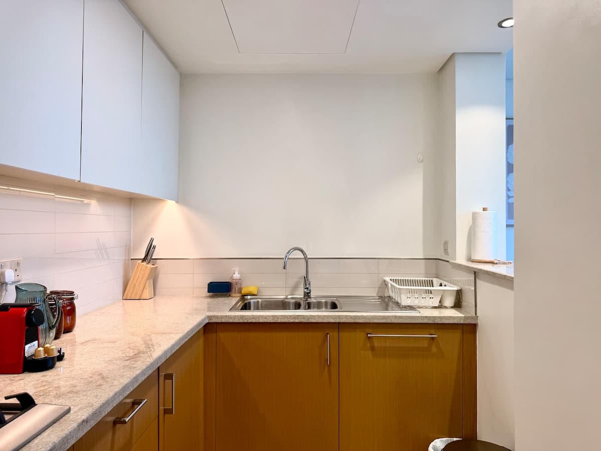 2 Bedroom Furnished Apartment | Burj Vista — photo 6