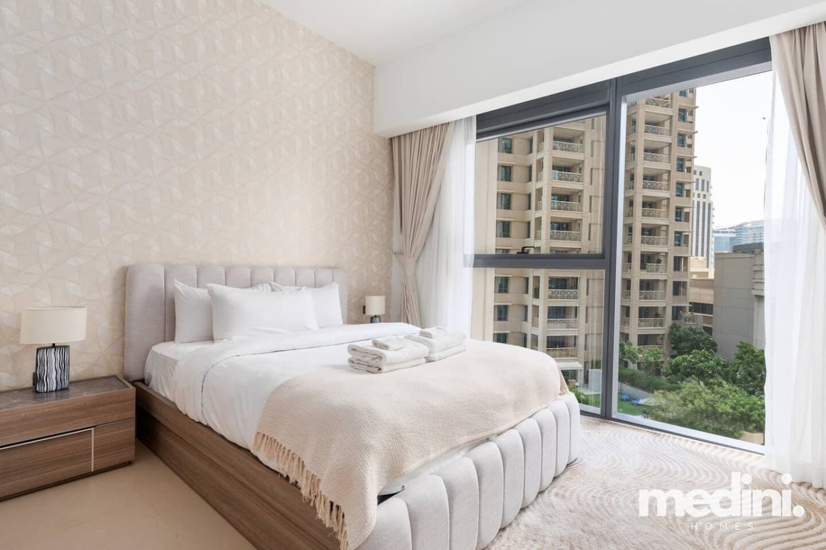 1 Bedroom Furnished Apartment | Act One / Act Two — photo 2