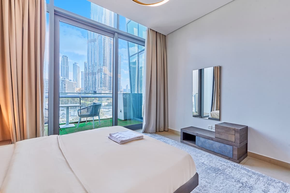 3 Bedroom Furnished Apartment | Burj Vista — photo 4