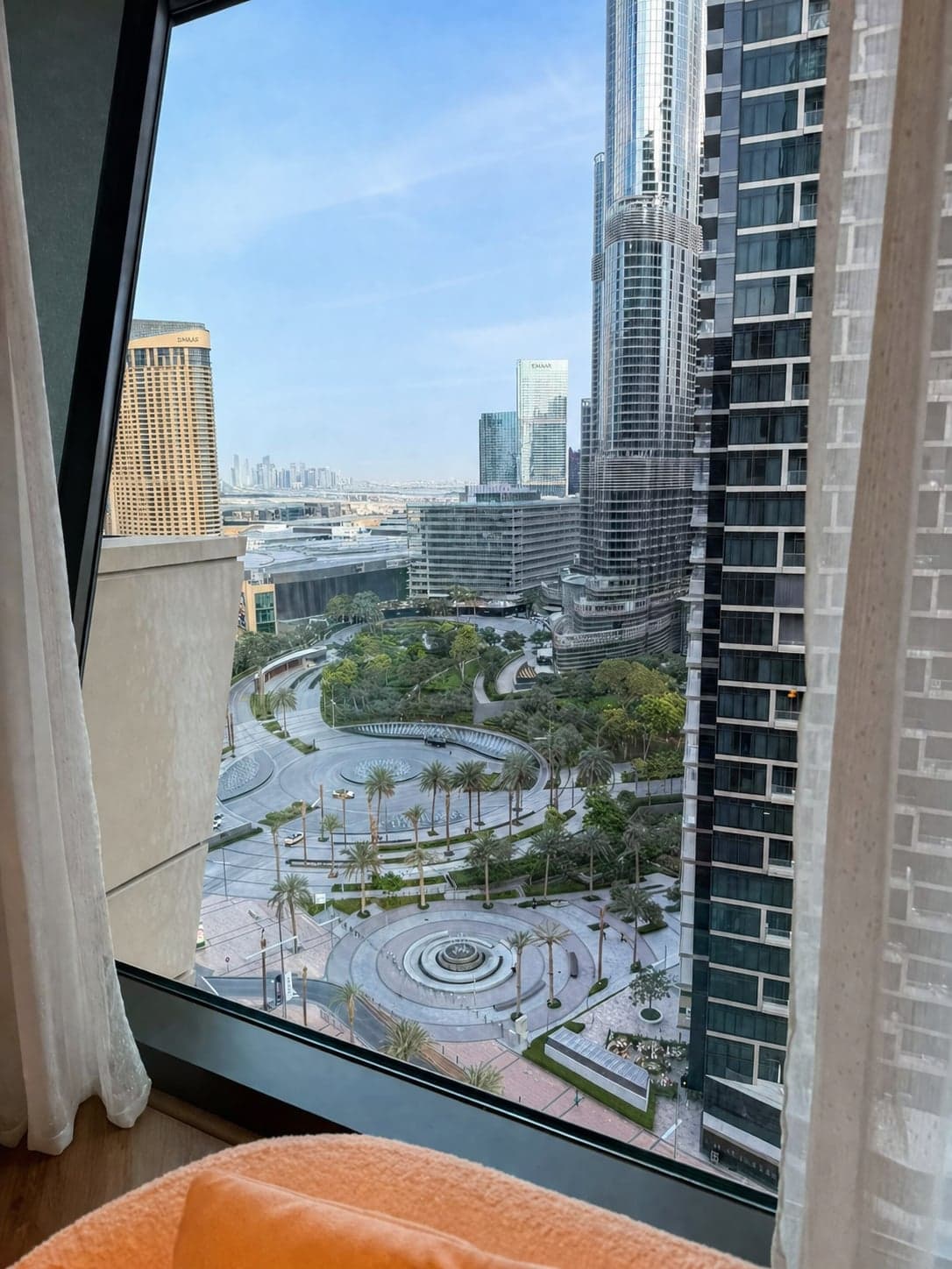 2 Bedroom Furnished Apartment with Burj Khalifa View | Burj Vista · III — photo 2