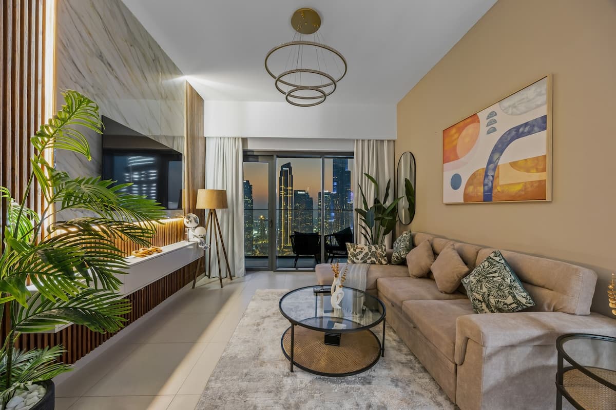 2 Bedroom Furnished Apartment with Fountain View | Burj Royale — photo 3