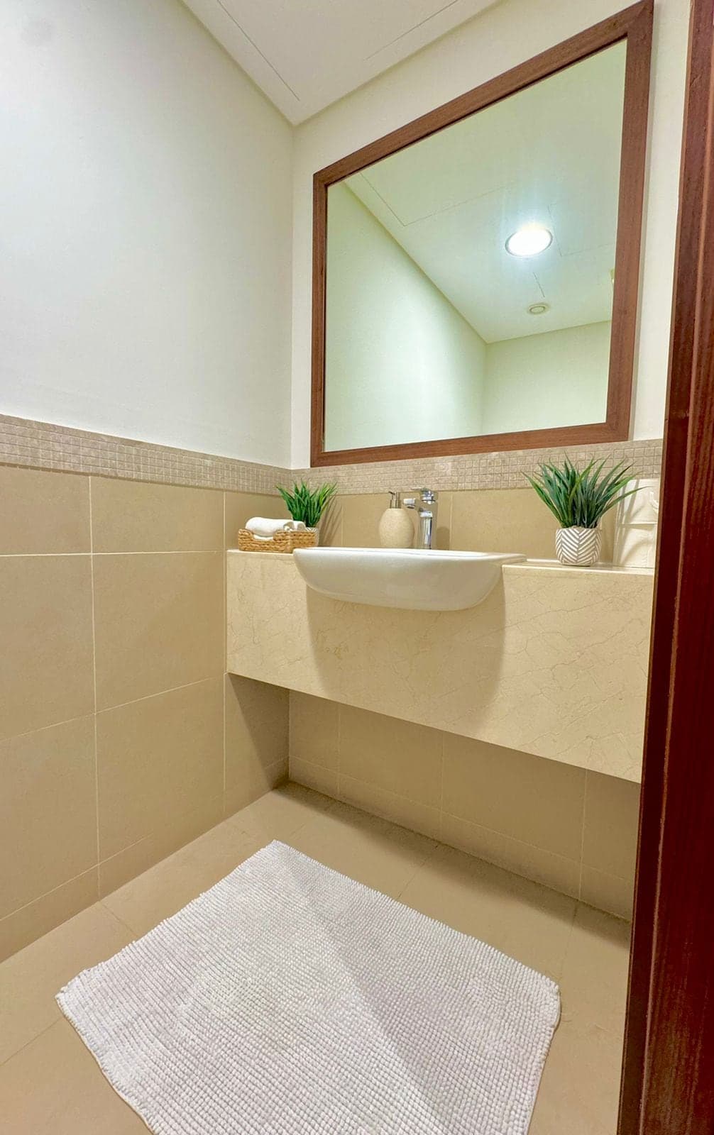 Furnished Apartment with Panorama View | Burj Vista — photo 2