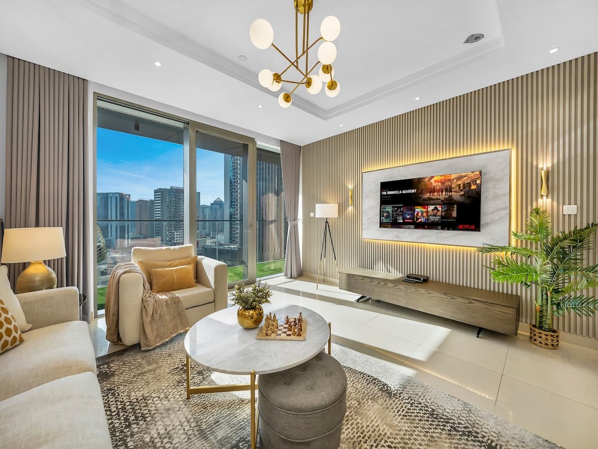 1 Bedroom Furnished Apartment | Boulevard Point · II