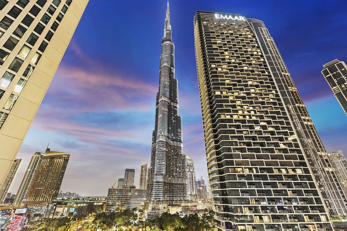 2 Bedroom Furnished Apartment | Burj Vista ยท IX