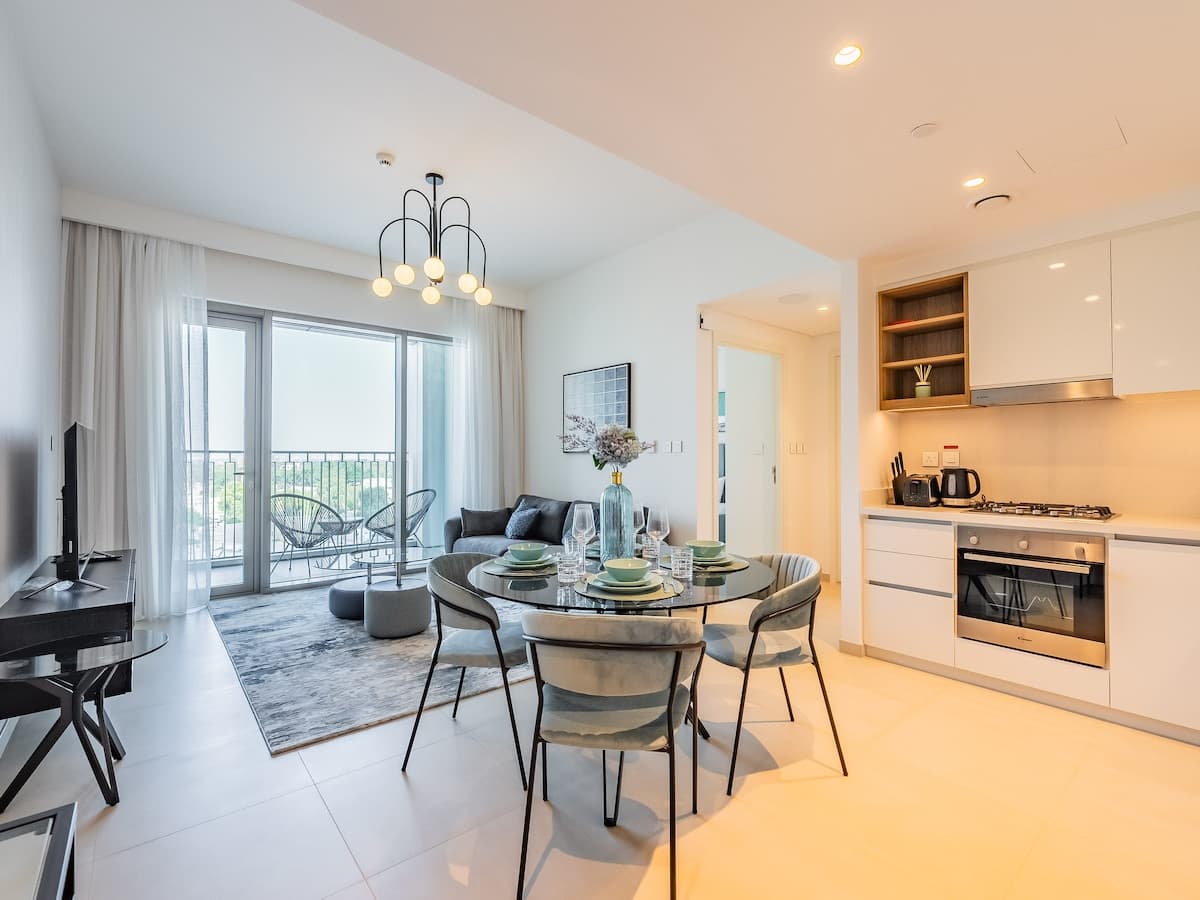 1 Bedroom Furnished Apartment with Downtown View | Downtown Views II — photo 6
