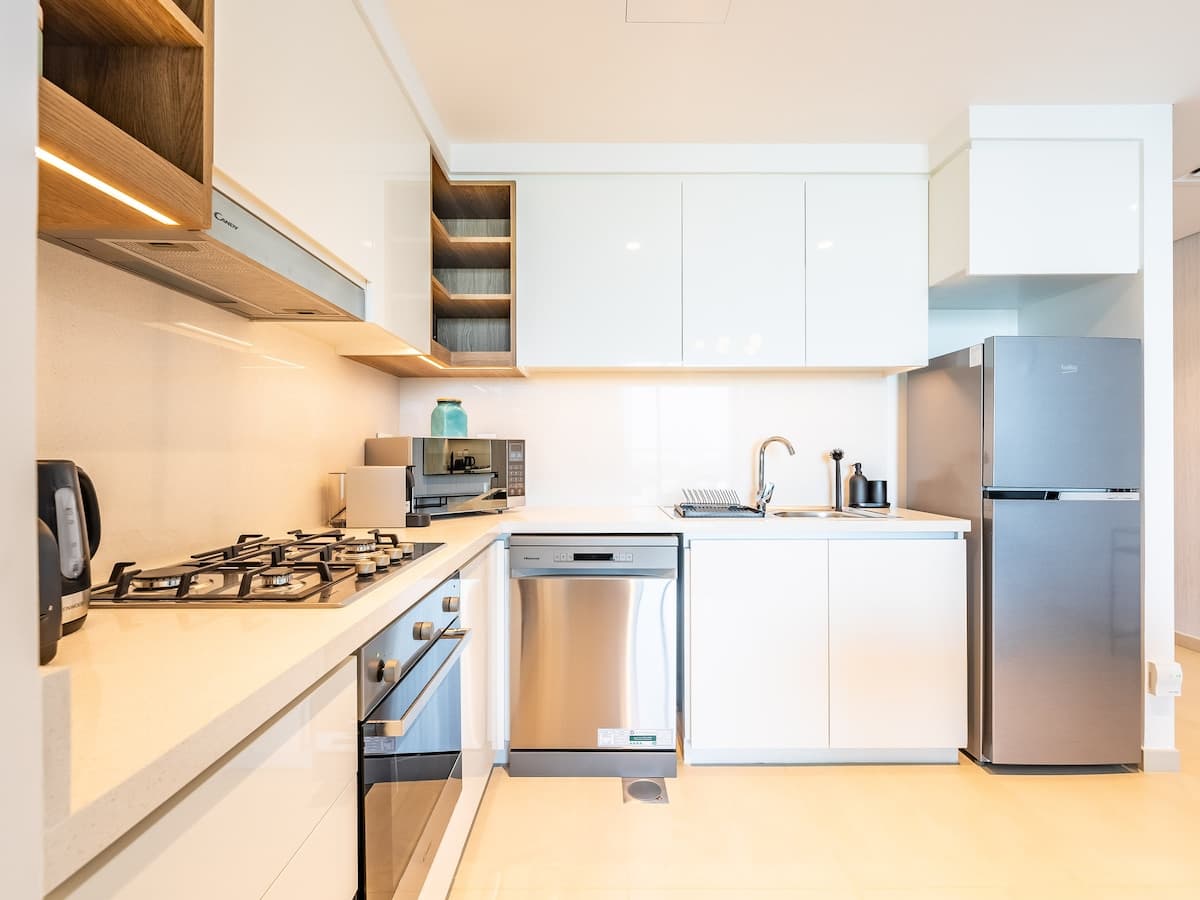 1 Bedroom Furnished Apartment with Downtown View | Downtown Views II — photo 3