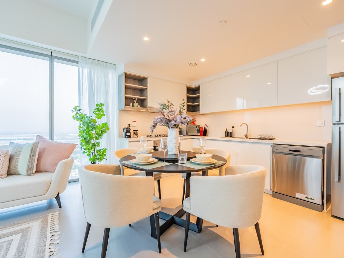 2 Bedroom Furnished Apartment with Downtown View | Downtown Views II — photo 5