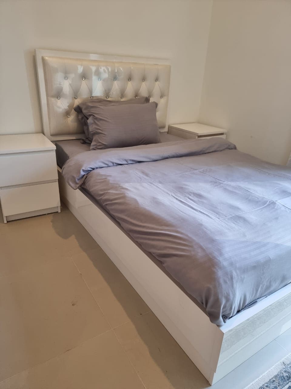 2 Bedroom Furnished Apartment | Act One / Act Two — photo 6