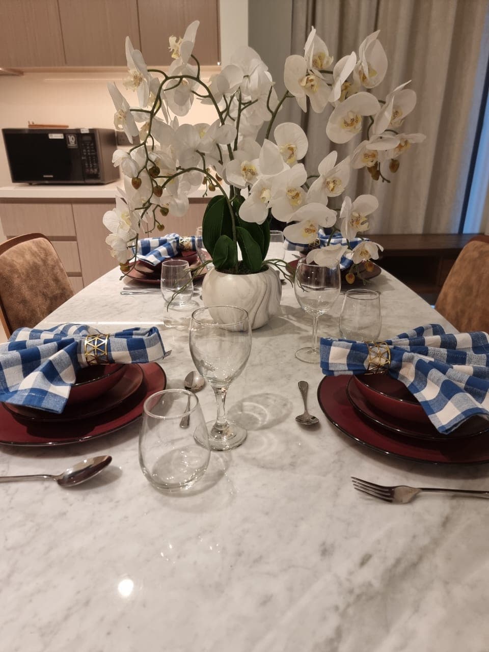 2 Bedroom Furnished Apartment | Act One / Act Two — photo 5