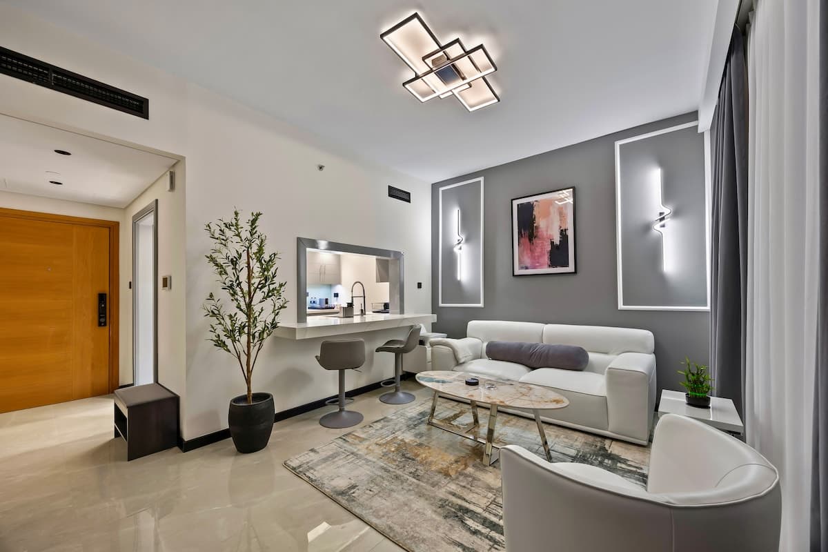 Furnished Apartment | Burj Views — photo 3