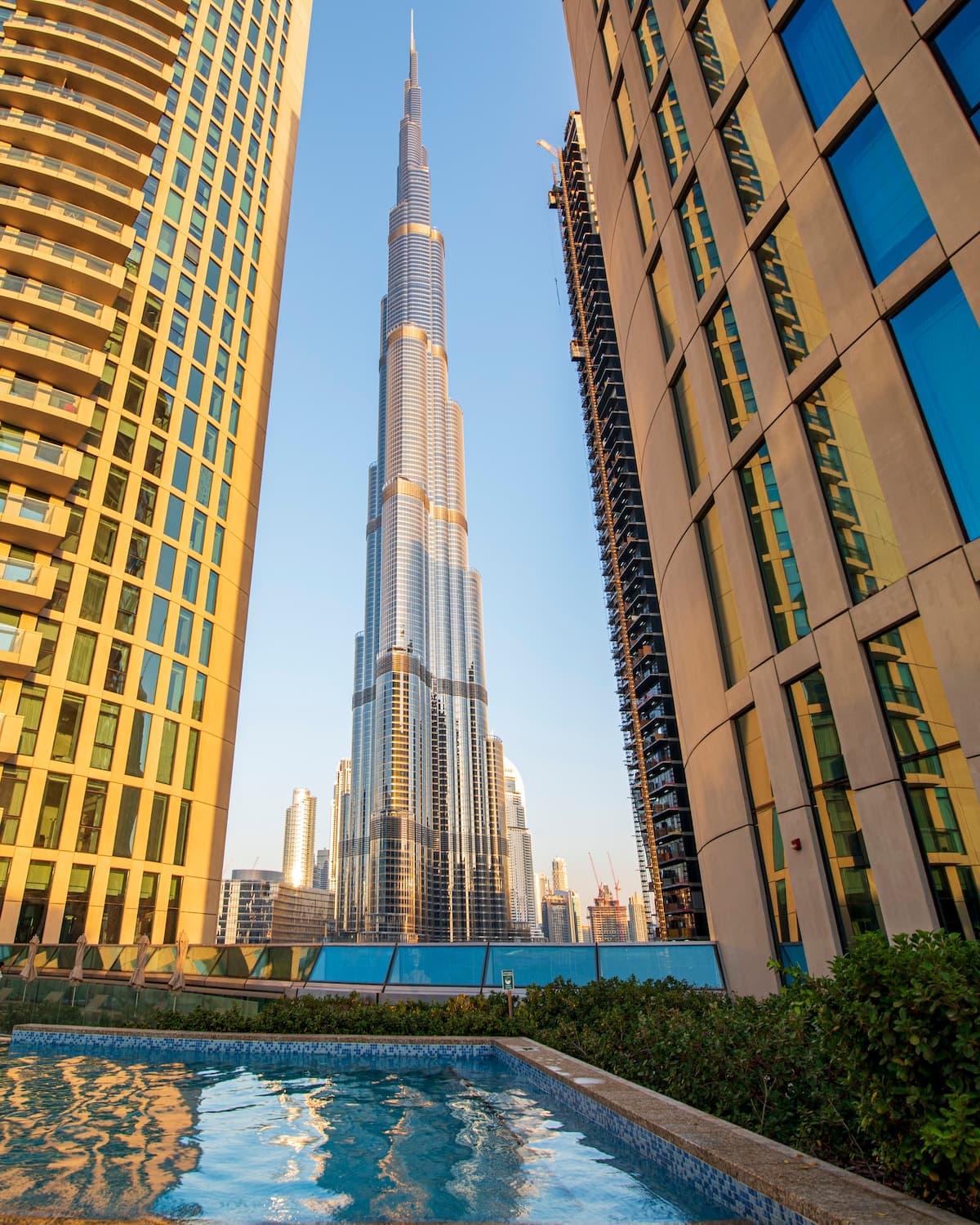 3 Bedroom Furnished Apartment with Fountain View | Burj Vista · III — photo 5