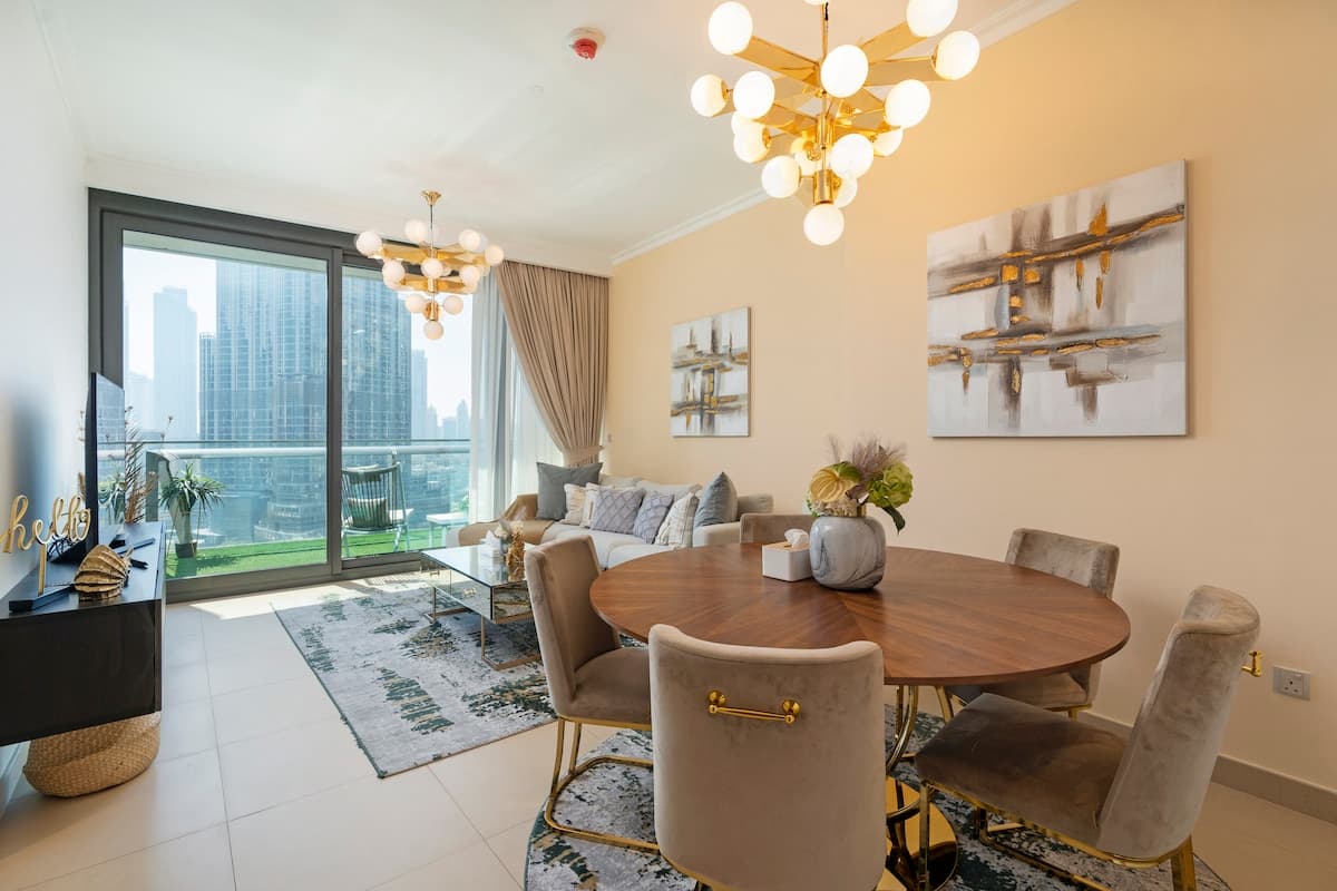 1 Bedroom Furnished Apartment with Full Burj Khalifa View | Burj Vista · II — photo 2