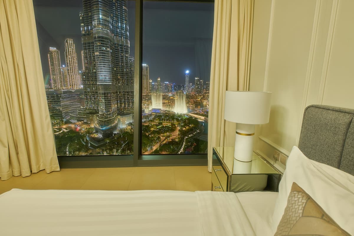 1 Bedroom Furnished Apartment with Burj Khalifa View | Burj Vista — photo 4
