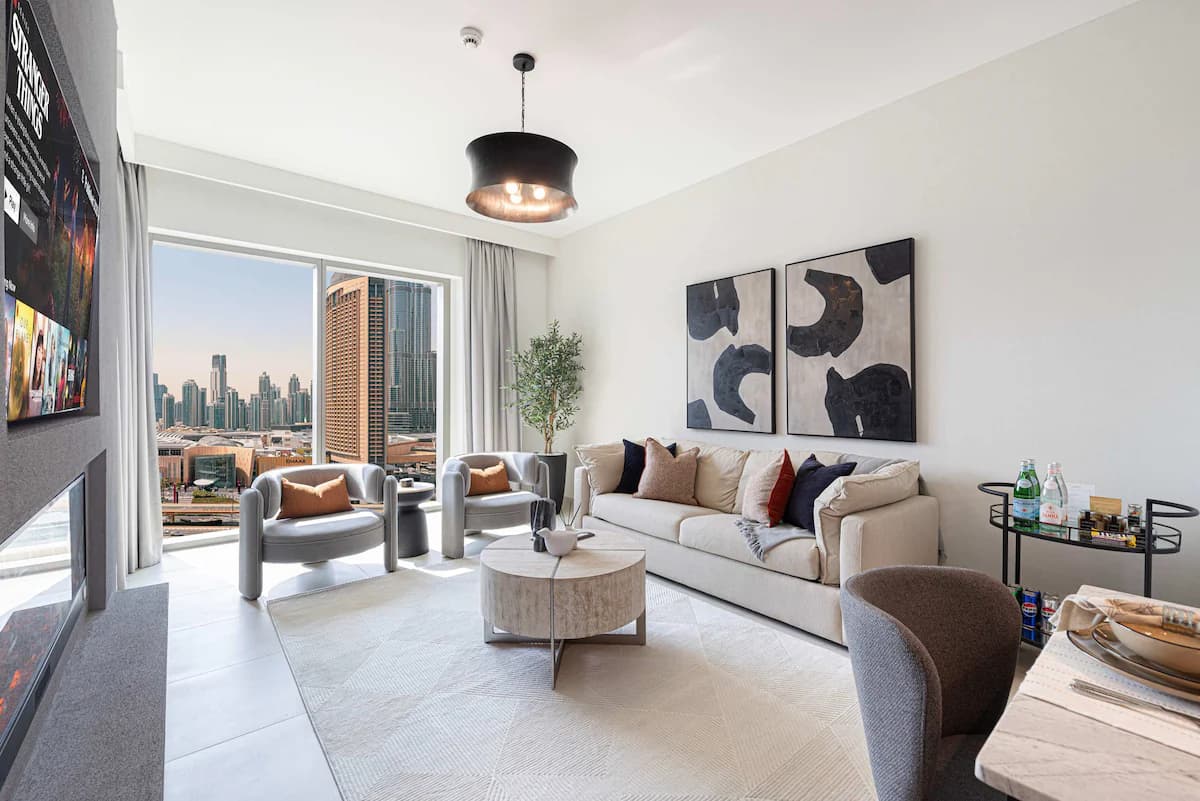 2 Bedroom Apartment with Workspace | Downtown Views II — photo 8