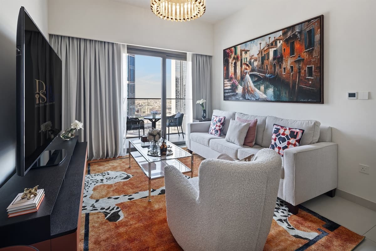 1 Bedroom Furnished Apartment | Burj Crown — photo 4