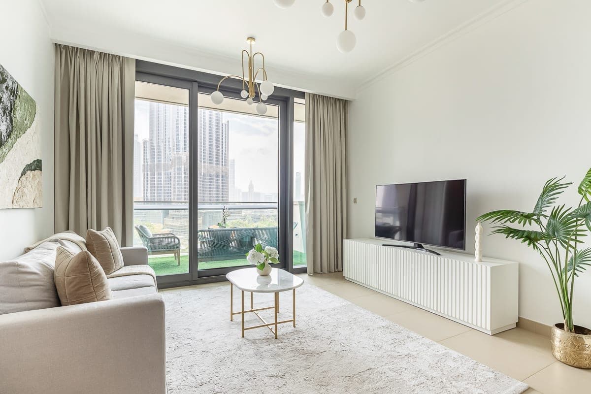 1 Bedroom Furnished Apartment with Burj Khalifa View | Burj Vista — photo 3