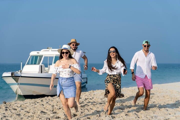 Four-hour private island hopping trip in Abu Dhabi — Luxury & private things to do in Abu Dhabi