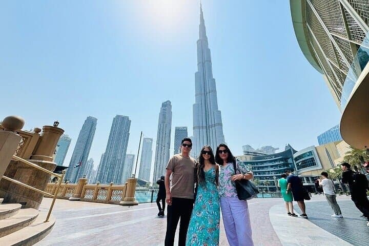 Private Dubai city tour in a premium SUV with driver — Kids-friendly things to do in Ajman