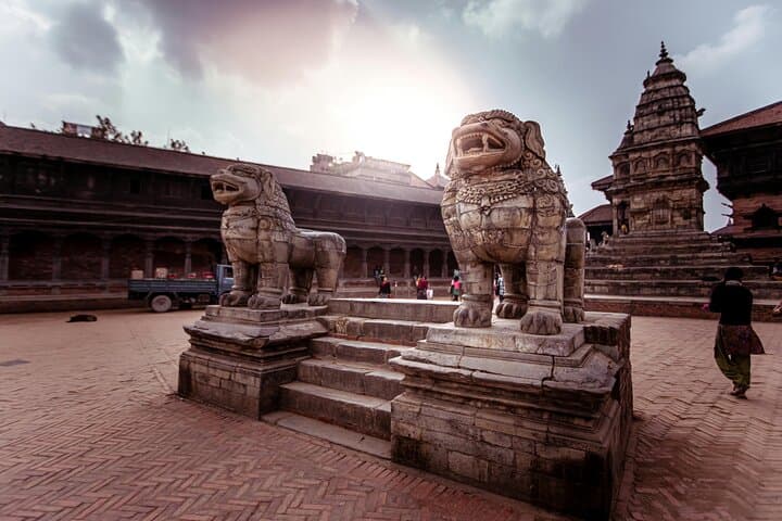 Half-day private tour of Konark Temple and Dhauli Stupa, Bhubaneswar