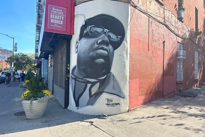 Walking tour of Biggie Smalls' Brooklyn landmarks, Brooklyn