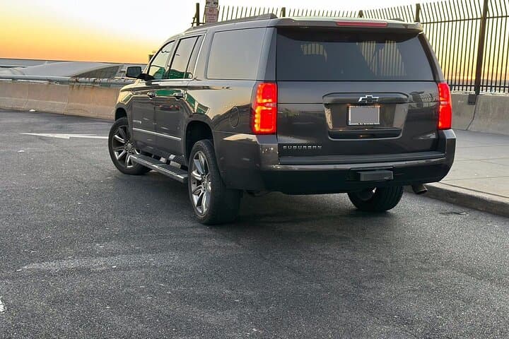 Private arrival transfer from Cincinnati Airport to city hotels, Cincinnati