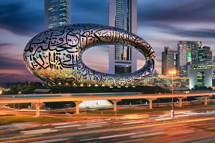 Half-day Dubai city tour with Burj Khalifa tickets