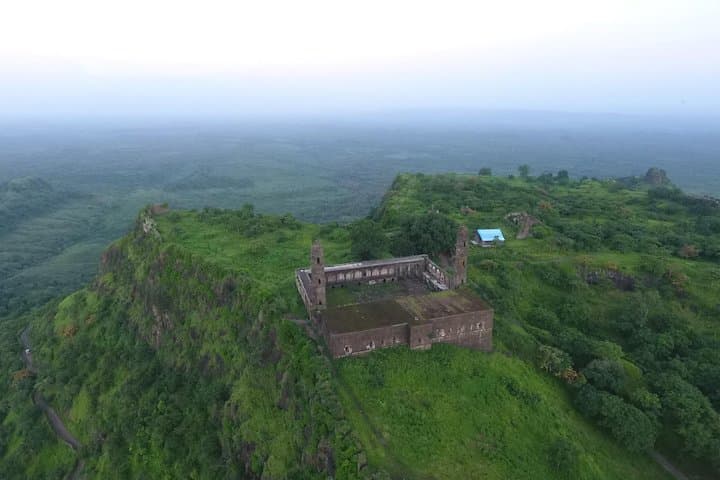 Asirgarh Fort day trip from Indore, Indore