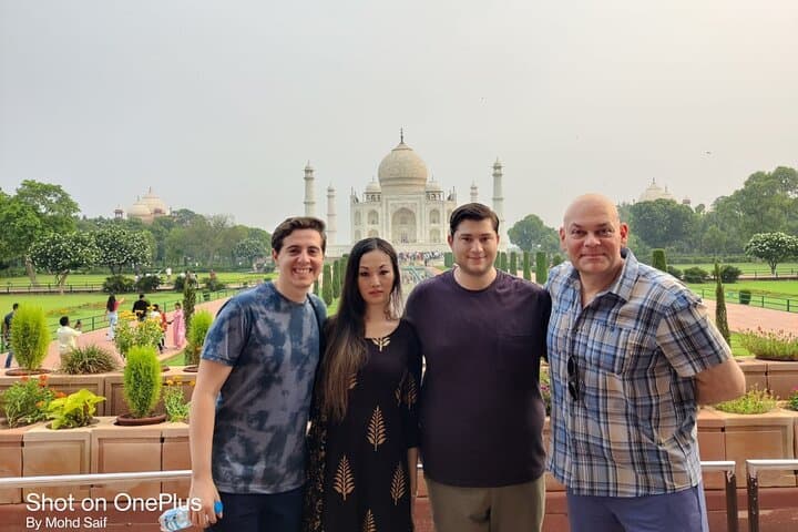 Sunrise Taj Mahal day trip from Jaipur with Agra Fort, Jaipur