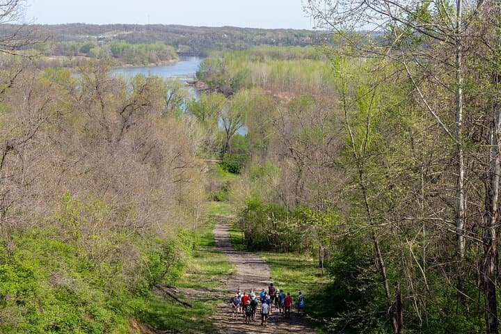 Urban hike to Quindaro Ruins in Kansas City, Kansas City