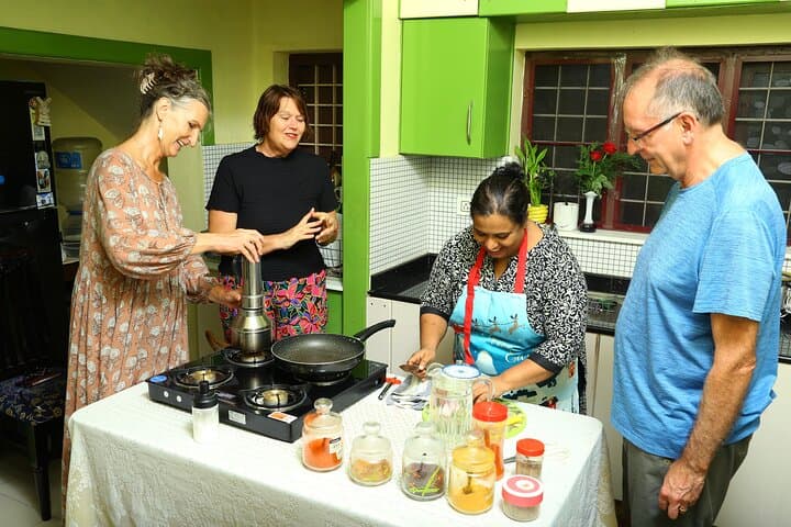 Group cooking class at Jasmin Villa in Kochi, Kochi