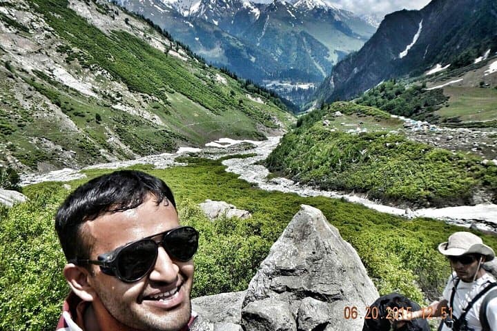 Beaskund Trek — four-day group trek from Manali, Manali