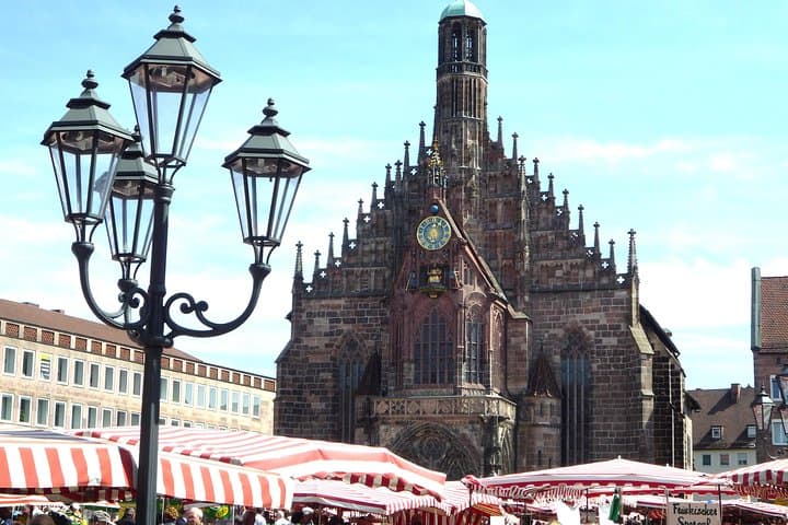 Private Transfer: Nuremberg City Center to Nuremberg Airport, Nuremberg