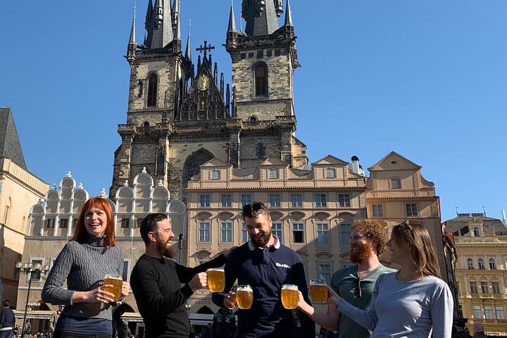 Prague Historic Pub Tour with Drinks Included, Prague