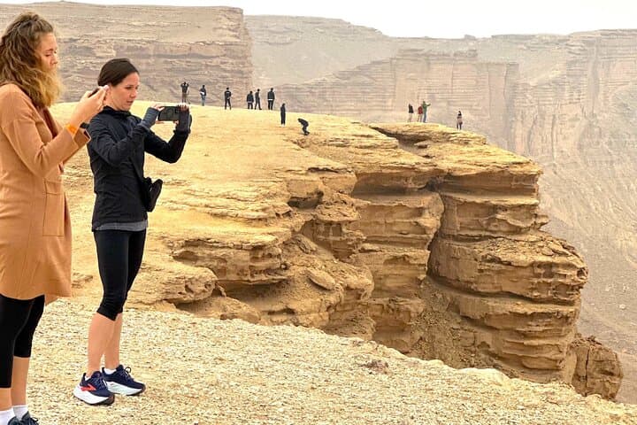Edge of the World off-road tour with Bat Cave visit and camel ride, Riyadh