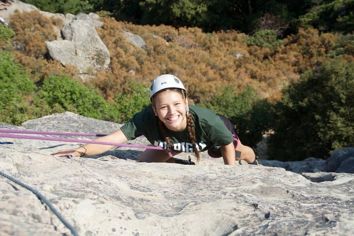 Beginner outdoor rock climbing clinic in San Jose, San Jose