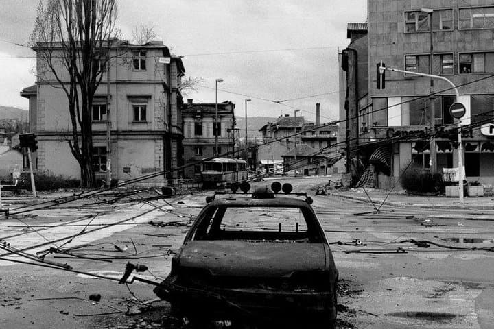 ROSES OF SARAJEVO (Official War + City tour) -Story of a Survivor, Sarajevo