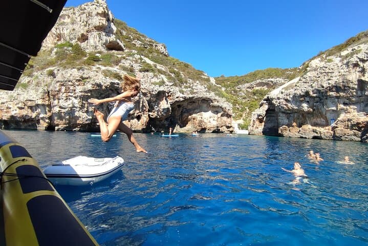 Blue cave & Hvar, 5 islands speed boat tour with unique boats from Split, Split