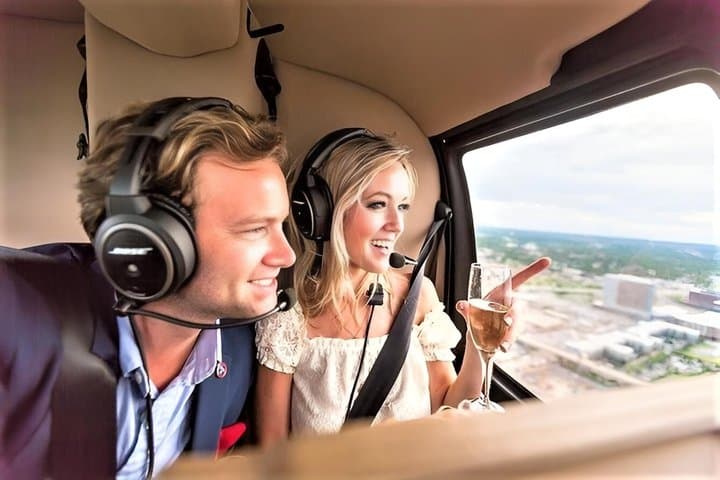 Private helicopter tour over Tampa with champagne and roses, Tampa