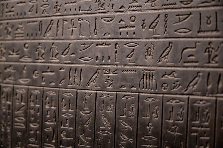 Turin: Egyptian Museum Monolingual Skip-the-Line Guided Mystery Tour,Small group, Turin