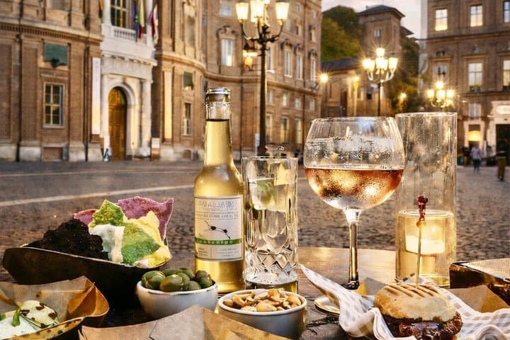 Turin Street Food Tour — StreetFood D’Luxe Experience, Turin