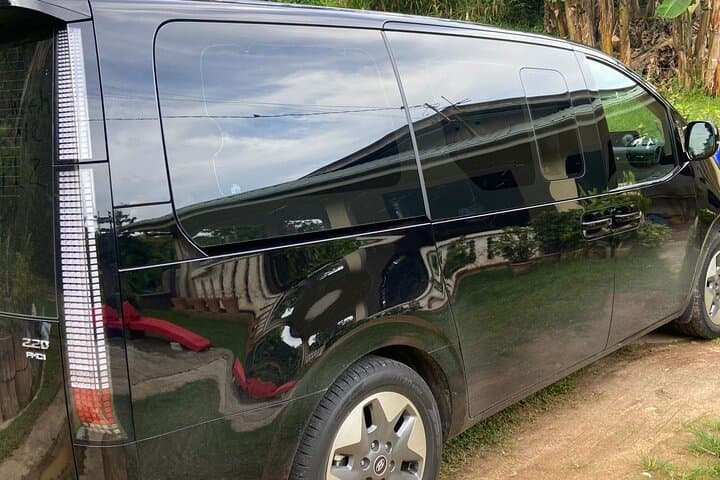 Guided road tour of Seychelles from Victoria, Victoria
