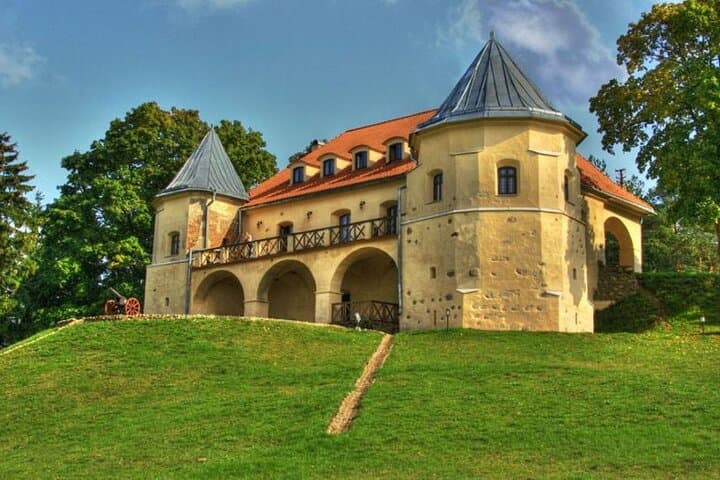 Day tour From Vilnius to Belarus border a frozen corner of Europe, Vilnius