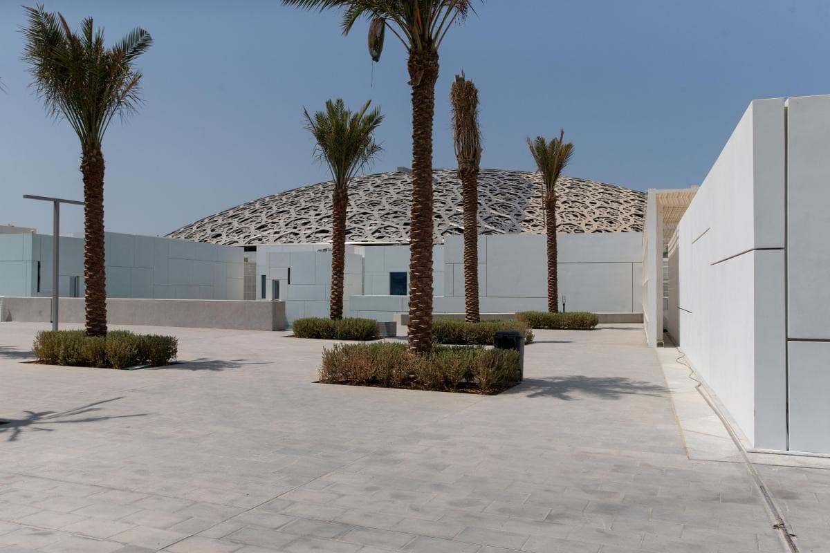 Louvre Abu Dhabi — places to visit in Abu Dhabi
